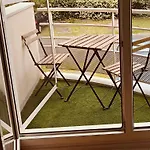 5 mn Bordeaux pied tram A